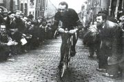 Istoria ciclismului: Ciocnirea titanilor din Paris - Roubaix 1952